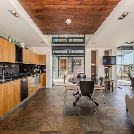 Rhine Stone Apartment Cape Town Exterior photo