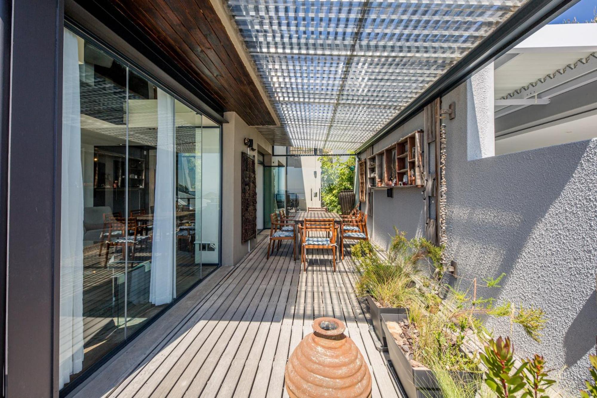 Apartment Rhine Stone *